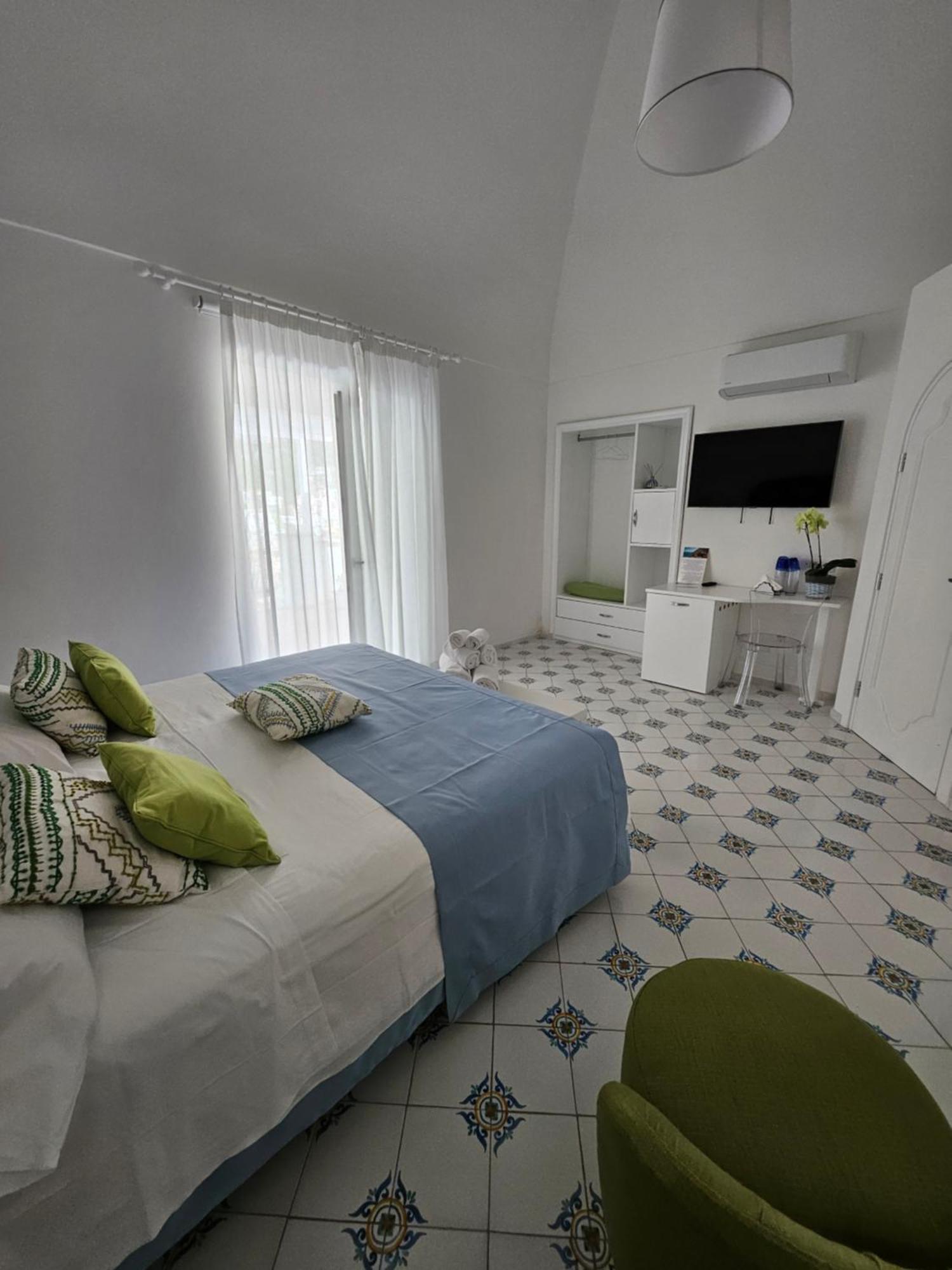 Casa Mandara B&B Позітано Екстер'єр фото